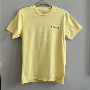 Columbia Sportswear PFG yellow short sleeve T-shirt size medium